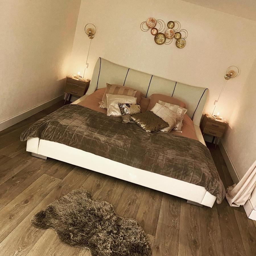 トゥールーズ Cocooning Bed&Spaヴィラ エクステリア 写真
