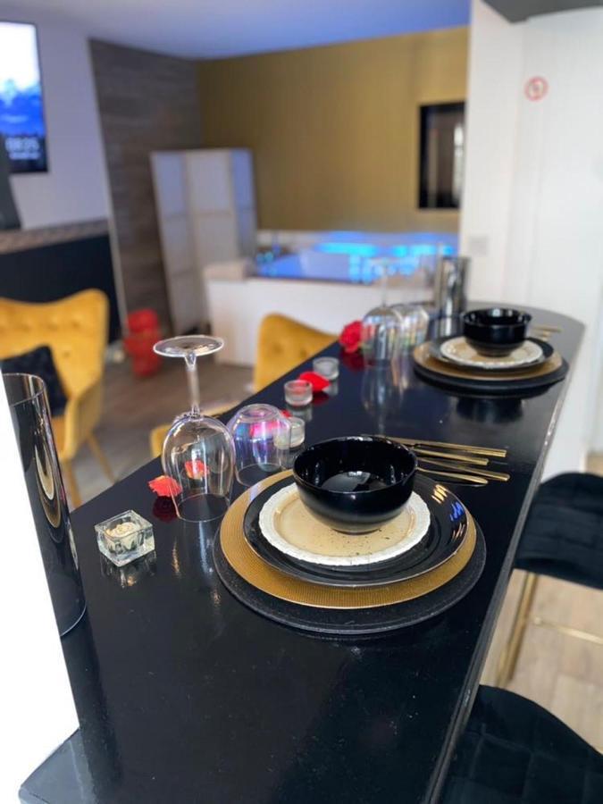 トゥールーズ Cocooning Bed&Spaヴィラ エクステリア 写真