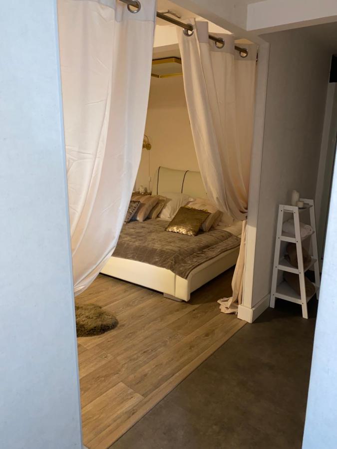 トゥールーズ Cocooning Bed&Spaヴィラ エクステリア 写真